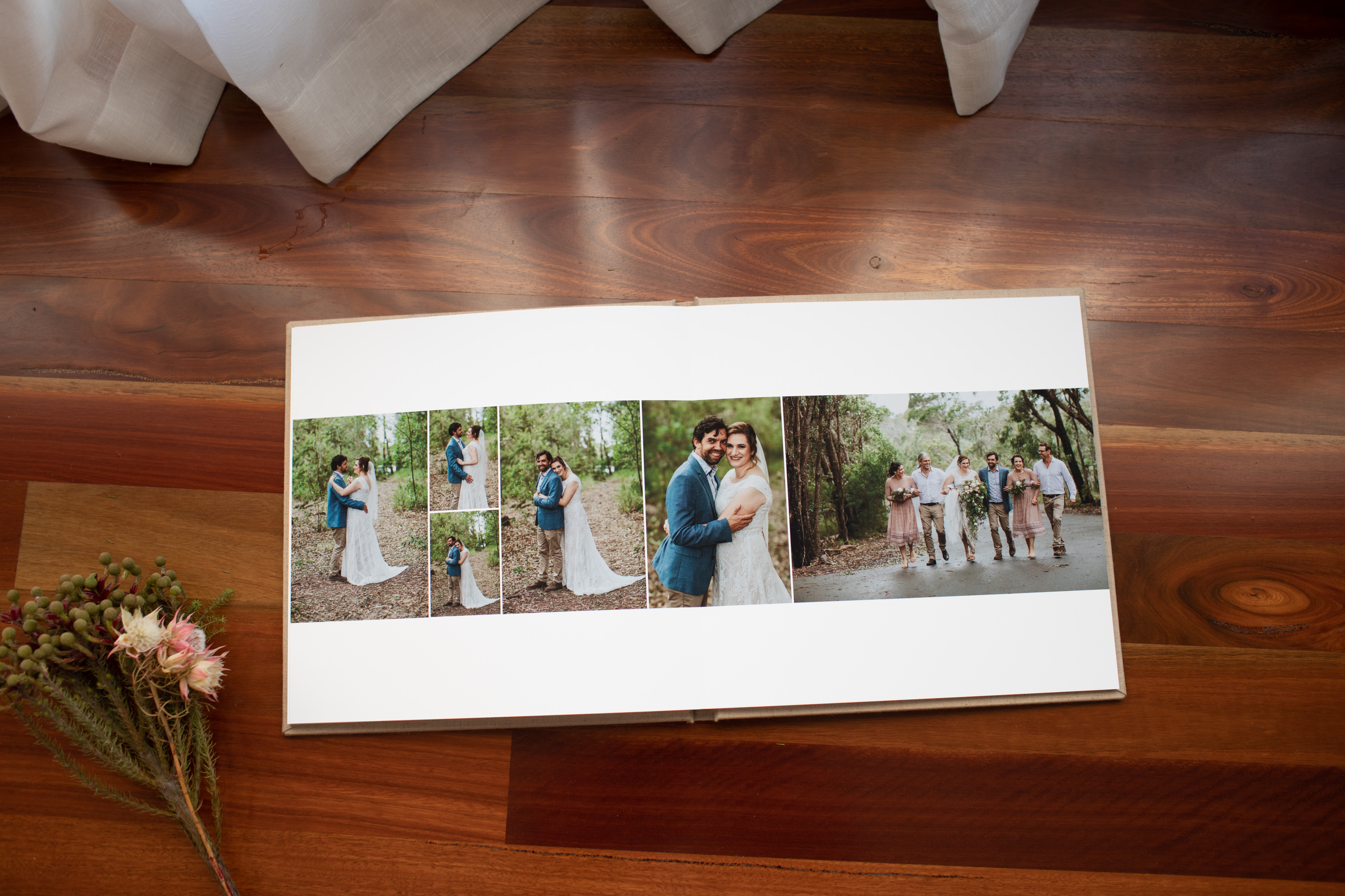 12 x 12 Asahi Linen Blend with Gold Foil Debossing visionart